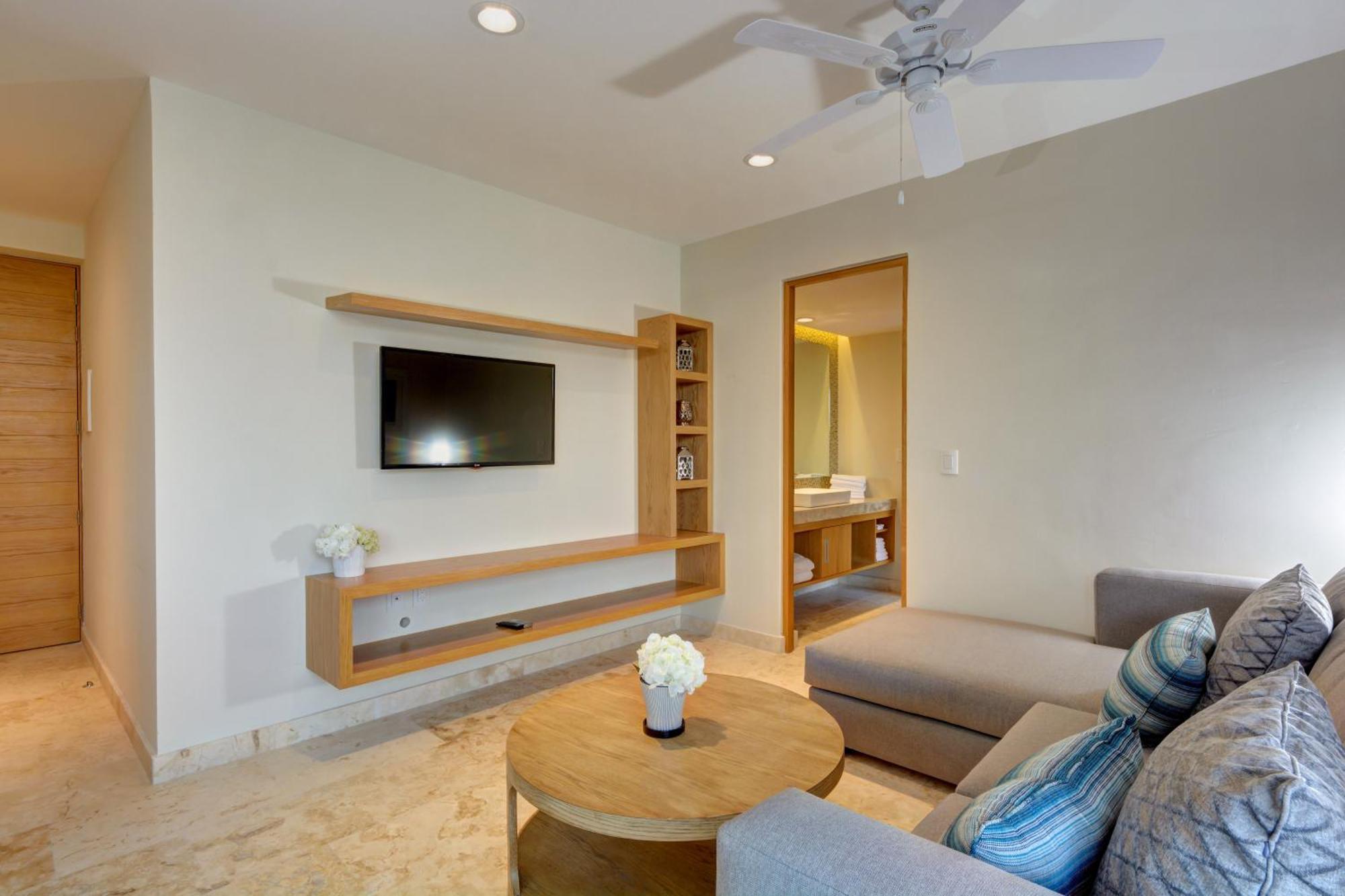 Anah Suites By Las Flores Vacation Rentals Playa del Carmen Esterno foto