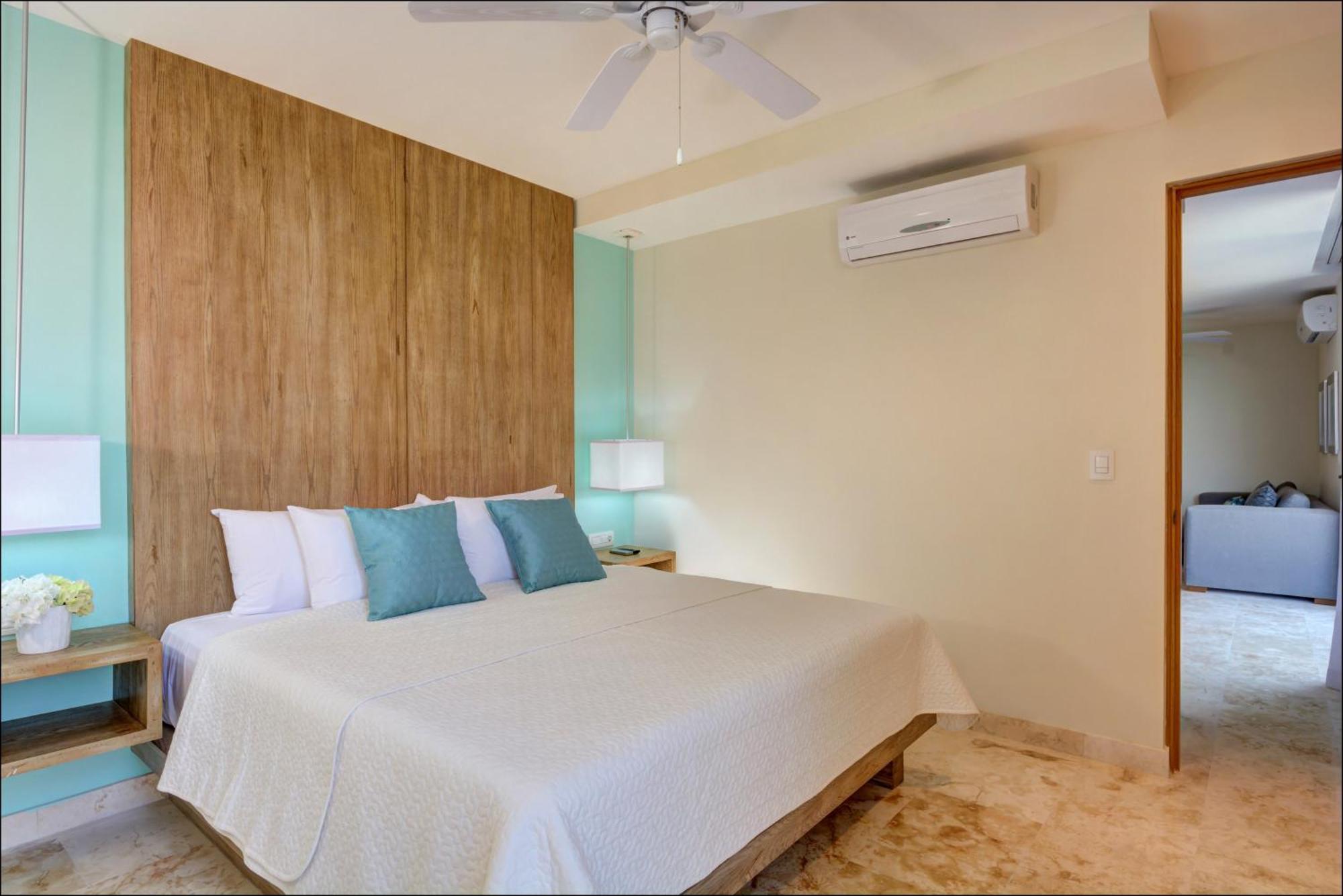 Anah Suites By Las Flores Vacation Rentals Playa del Carmen Esterno foto