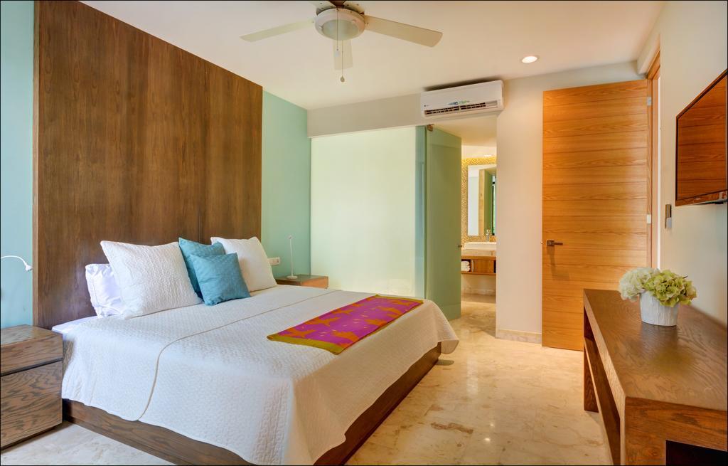 Anah Suites By Las Flores Vacation Rentals Playa del Carmen Esterno foto