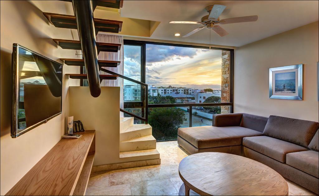 Anah Suites By Las Flores Vacation Rentals Playa del Carmen Esterno foto